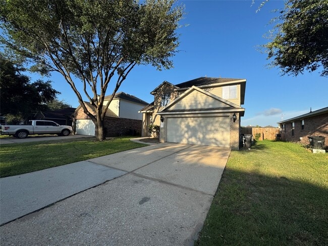 Building Photo - 11811 Madison Kendall Ln