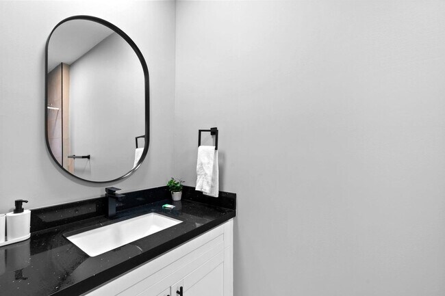 Building Photo - 1540 NW 46th St