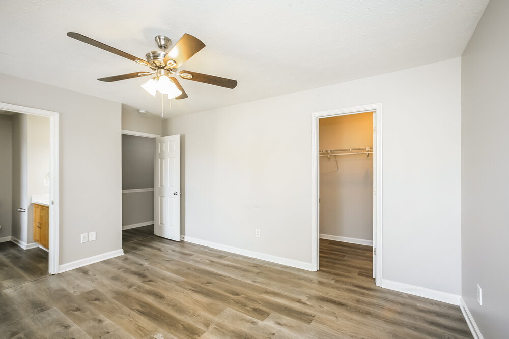 Building Photo - 6629 Crestwell Ln
