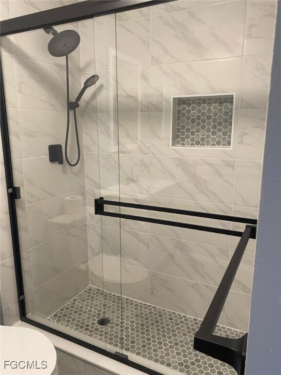 Building Photo - 5713 Foxlake Dr