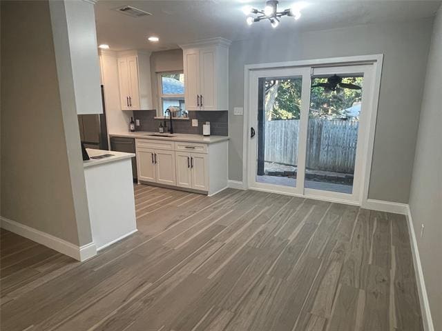 Building Photo - 3535 Shady Brook Dr