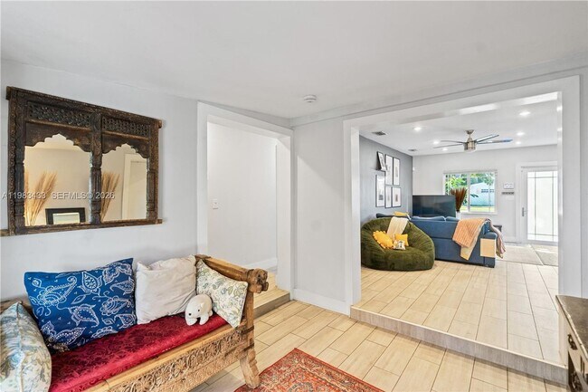 Building Photo - 2447 Wilson St