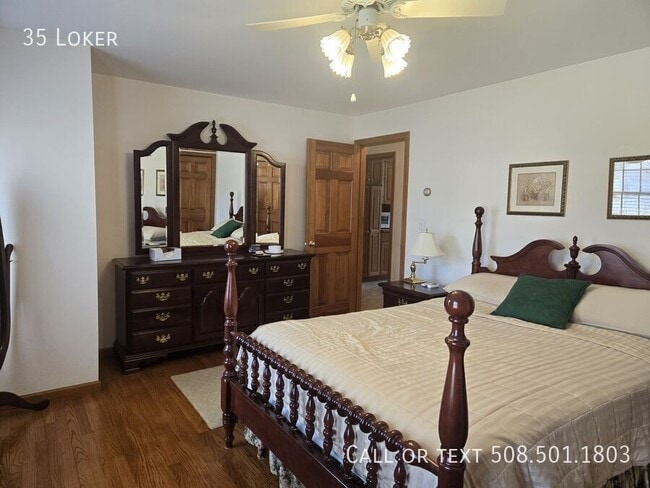 Building Photo - 35 Loker-