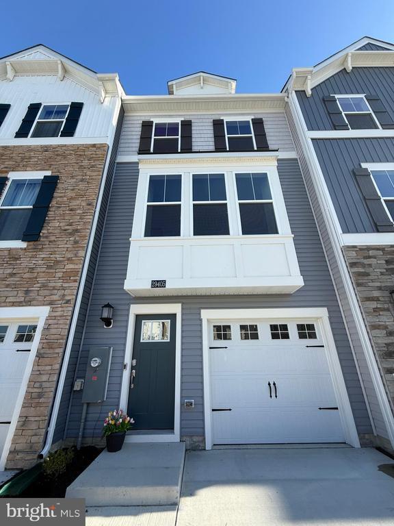 Building Photo - 29405 Oxford Dr