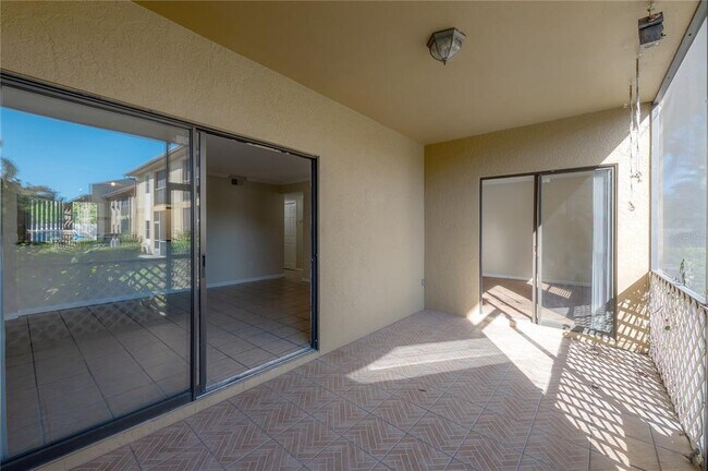 Building Photo - 12261 Sailwinds Dr