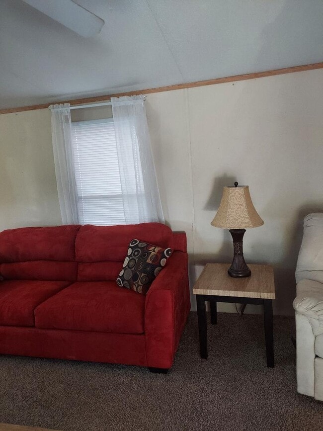 Building Photo - 122 Rd 3050