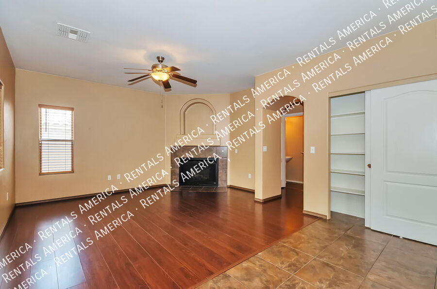 Building Photo - 60903 Silky Mane Dr
