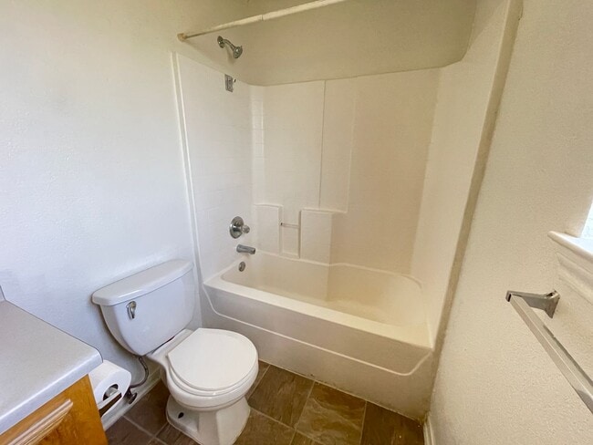 Building Photo - 1515 Pueblo Trce