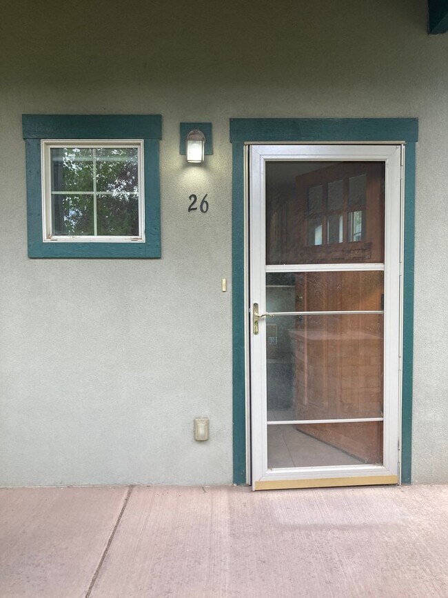 Building Photo - 26 E Animas Village Ln