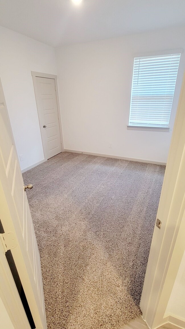 Building Photo - 2907 Stamford Hl Ln