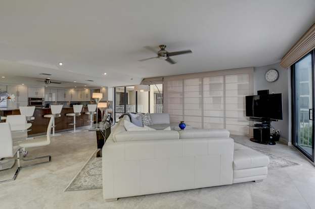 Building Photo - 2155 S Ocean Blvd