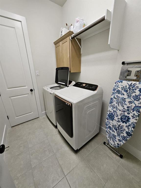 Building Photo - 104 Palatino Bend