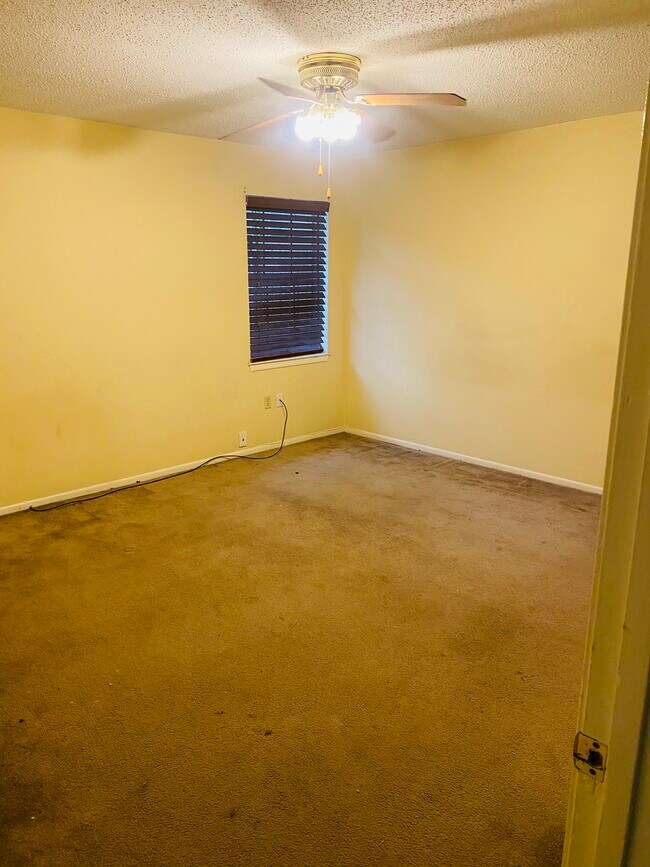 Building Photo - 326 Guilbeau Rd