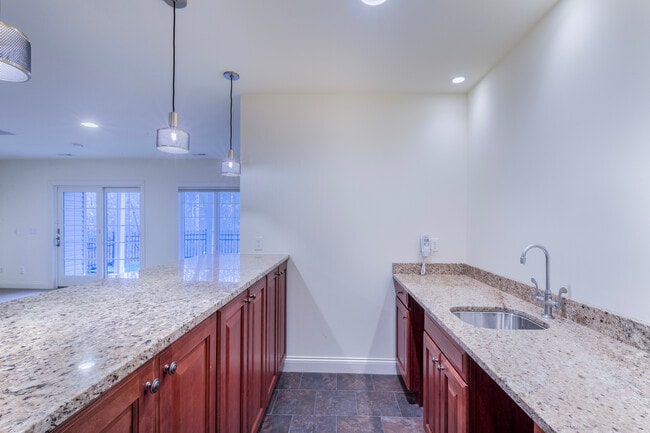 Building Photo - 1991 Chesterfield Ridge Cir