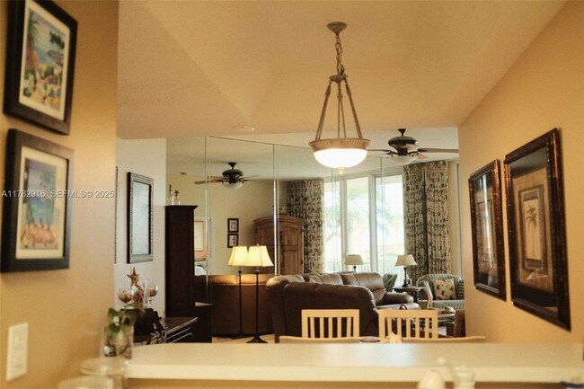 Building Photo - 3880 N Hwy A1A