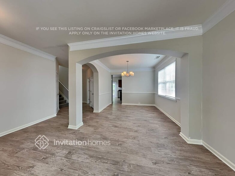 Building Photo - 4517 Creekside Cove