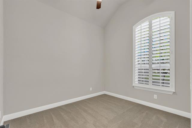 Building Photo - 2905 Vaquero Ln