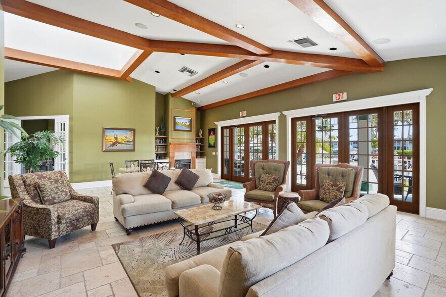 Building Photo - 7885 Mahogany Run Ln