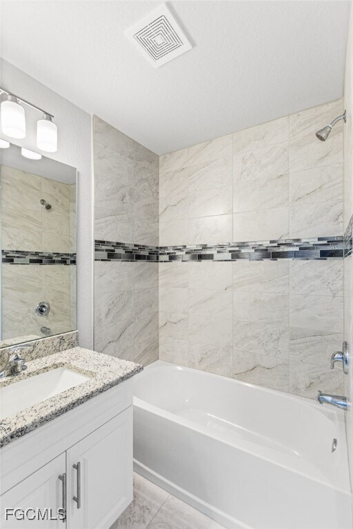 Building Photo - 1206 SW 20th Ave