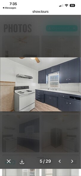 Building Photo - 732 N Victor Ave