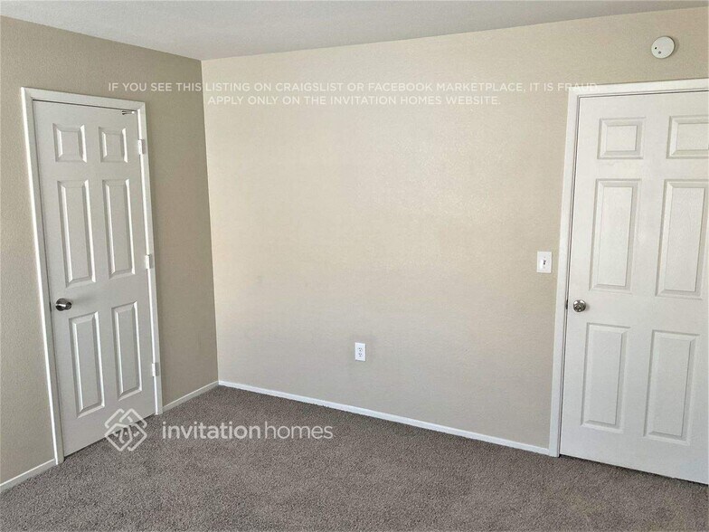 Building Photo - 2153 Running River Rd