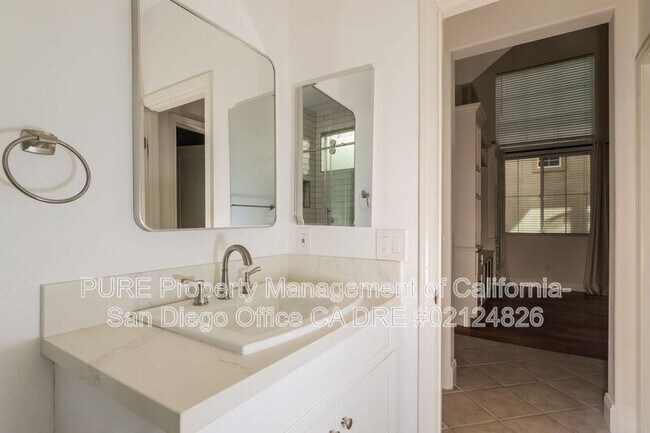 Building Photo - 5568 Foxtail Loop