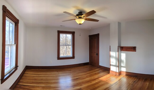 Building Photo - Beautifully Restored Home in Clarke County