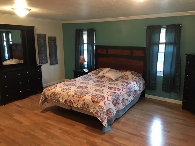 Primary Photo - 934 Vine St