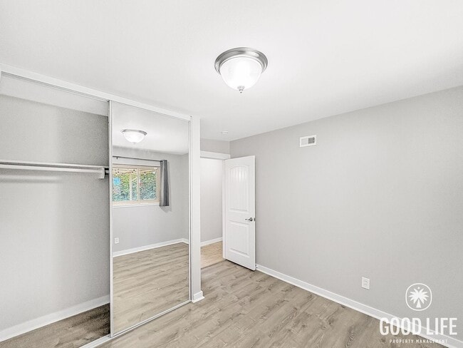 Building Photo - Modern 4-Bedroom Home with Spacious Yard in Prime Clairemont Location