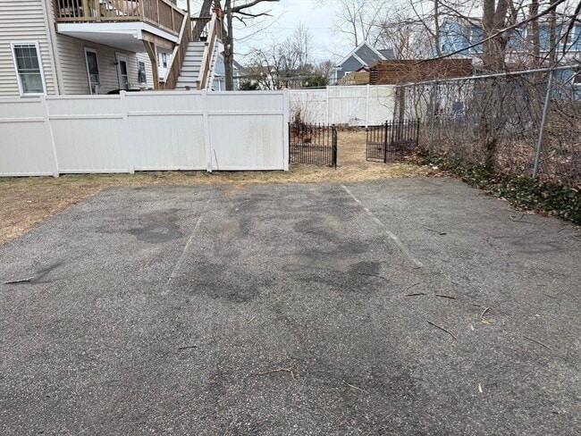 Building Photo - 17 Wyvern St