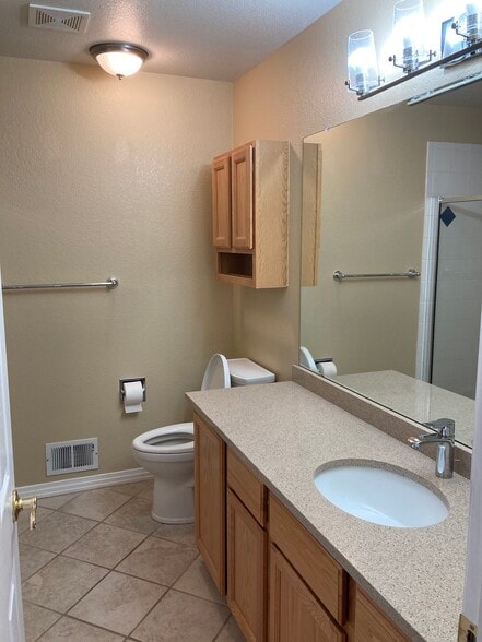 Building Photo - 1727 High Plains Ct