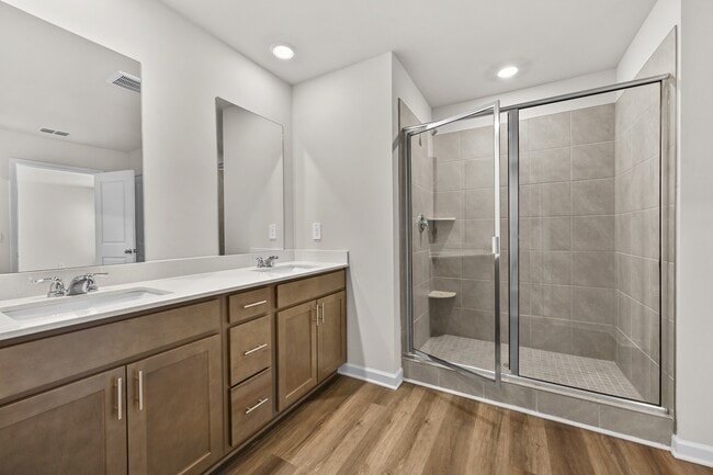 Building Photo - 2327 Whitworth St