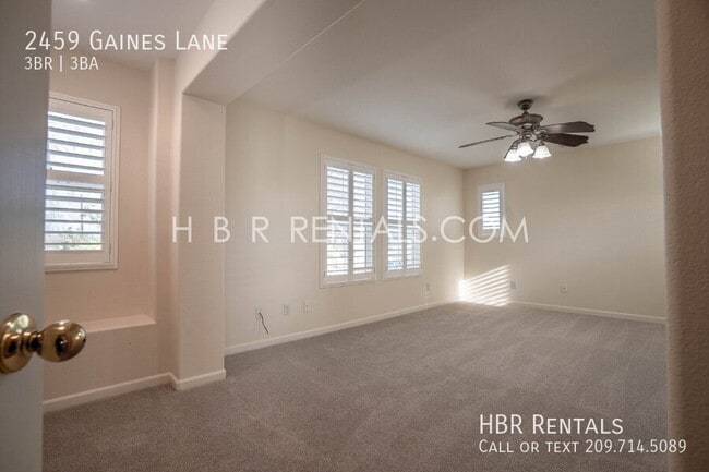 Building Photo - 2459 Gaines Ln