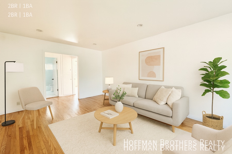 Building Photo - 11153 1/2 La Maida St