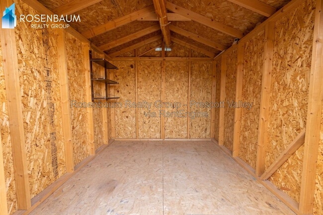 Building Photo - 1321 Chestnut Trail