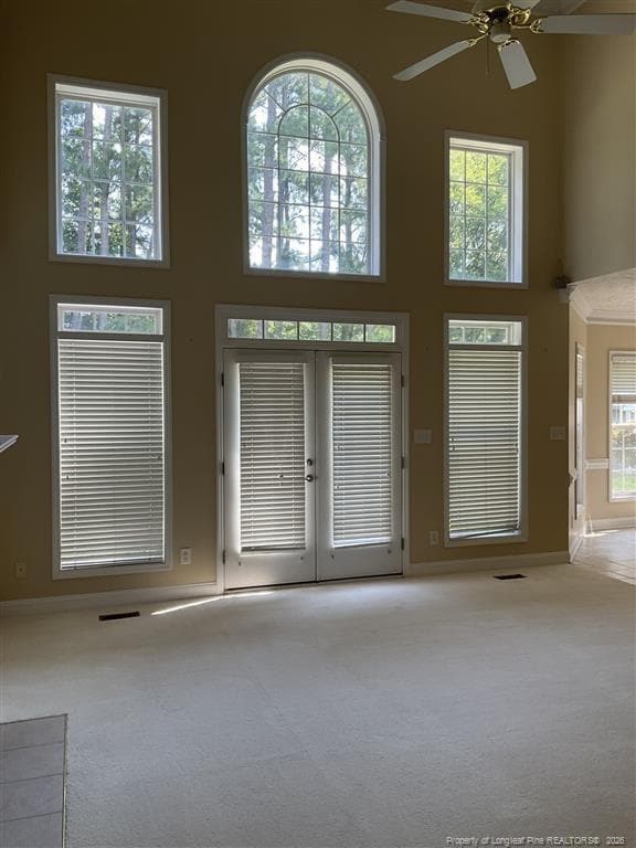 Building Photo - 4200 Ferncreek Dr