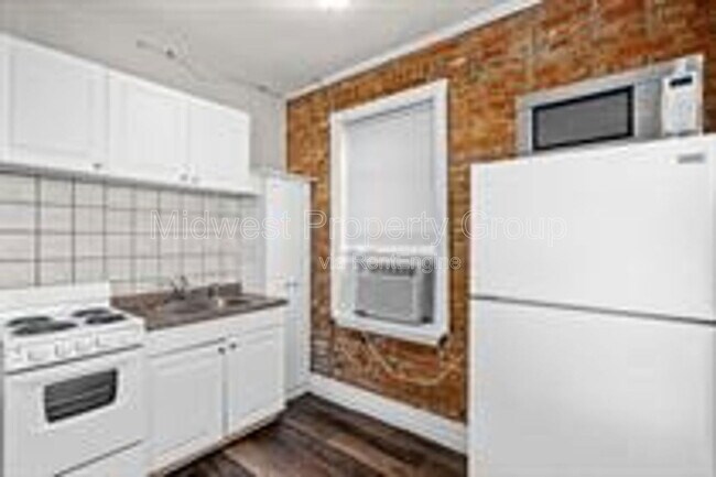 Building Photo - 1103 N 2nd St