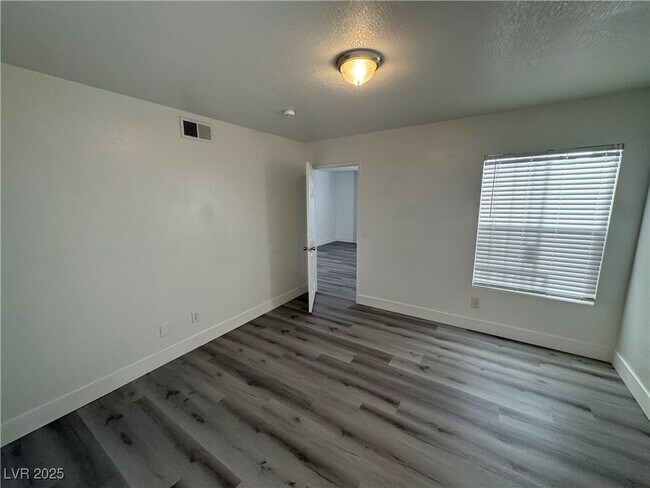 Building Photo - 6800 E Lake Mead Blvd