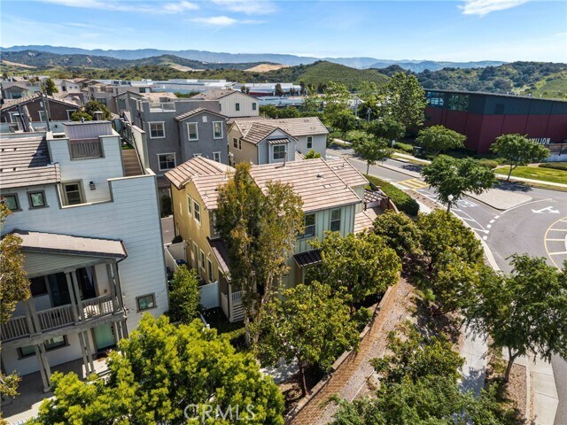 Building Photo - 102 Marisol St