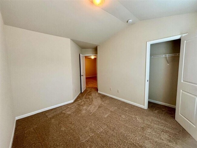 Building Photo - 1344 Brookmere Way