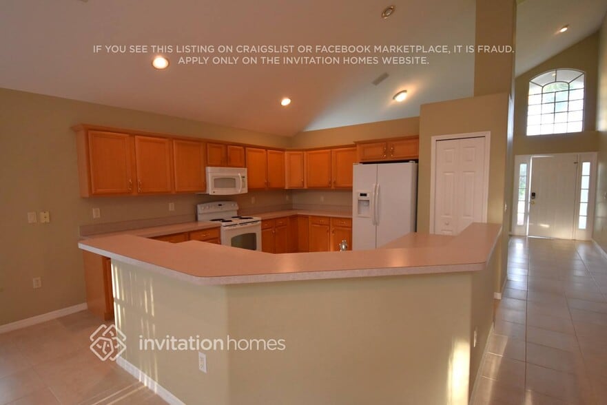 Building Photo - 1968 Willow Wood Dr