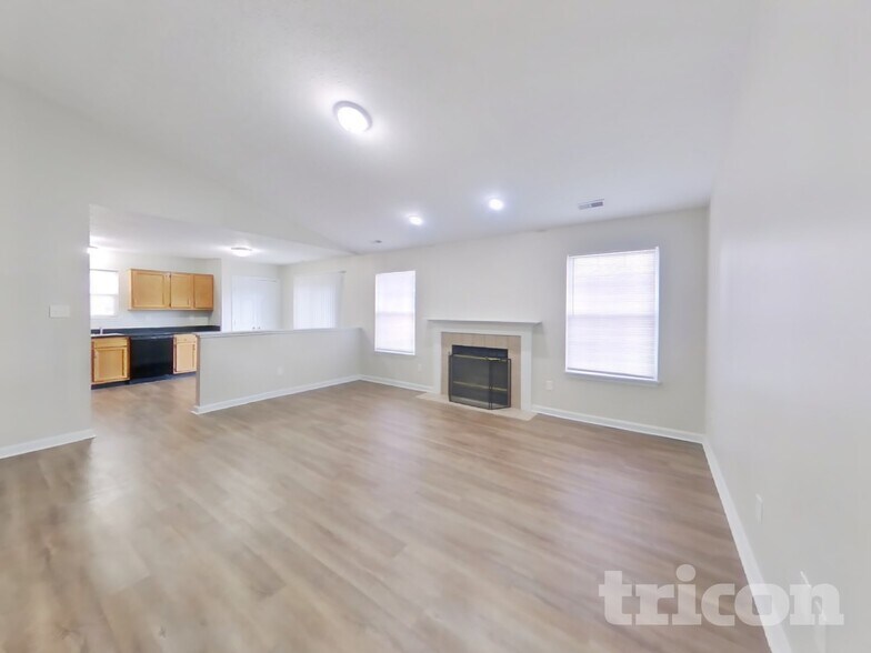 Building Photo - 3942 Jason Ave