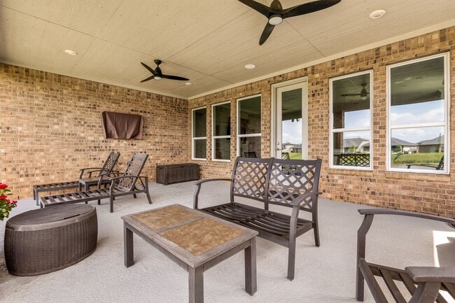 Building Photo - 29102 Rustic Orch Ln