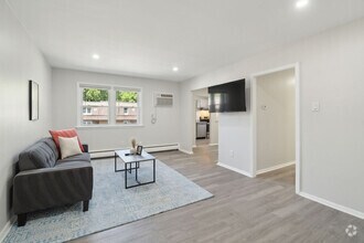 Building Photo - 518 Wharton Dr
