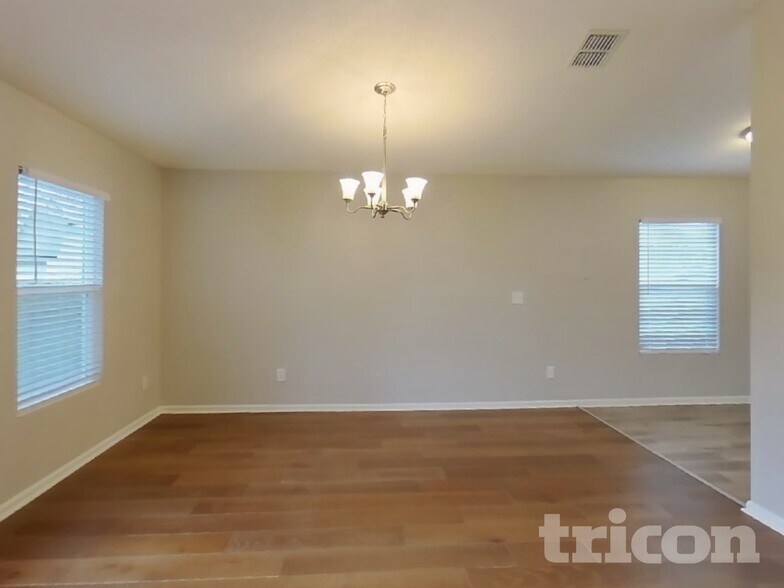 Building Photo - 3730 Maddie Ln