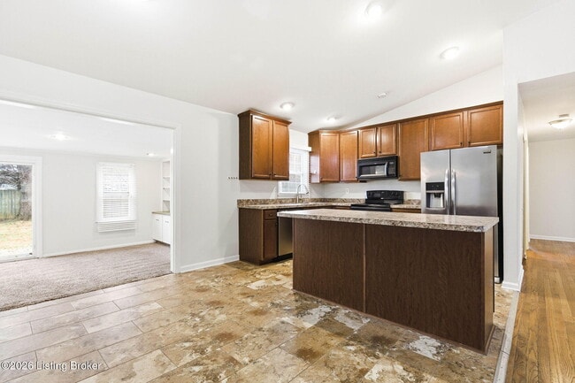 Building Photo - 2403 Silverbrook Ave