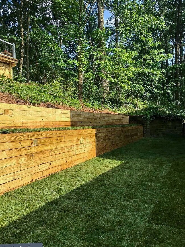 Building Photo - Extensively Renovated 4-Bedroom Home in Prime Location! Unbelievable custom kitchen.