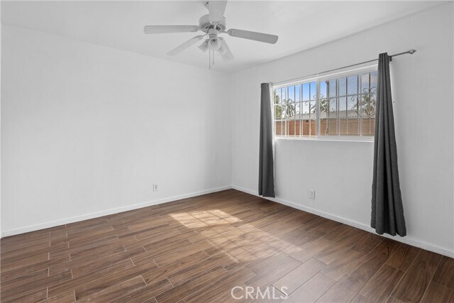 Building Photo - 330 W Laurel St