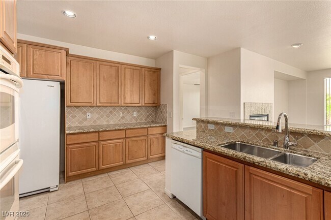 Building Photo - 11246 Parleys Cone Ct