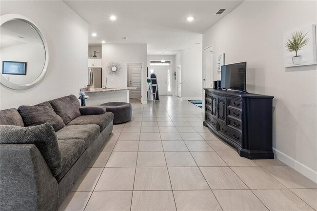 Building Photo - 135 Krenson Bay Loop